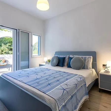 Sardinia Re - Porto Conte Blue Bay Apartment *